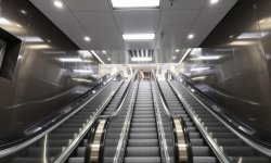 Запчасти для лифтов и эскалаторов: Полное руководство для владельцев и управляющих